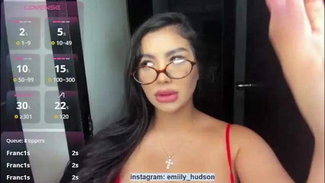 Image 6 of emily_huddson_ Stream on Chaturbate on 5 days ago