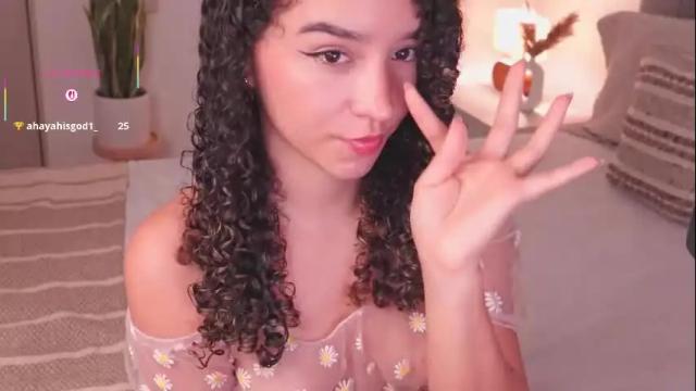 Image 4 of emily_johnson1 Stream on Chaturbate on 14 days ago