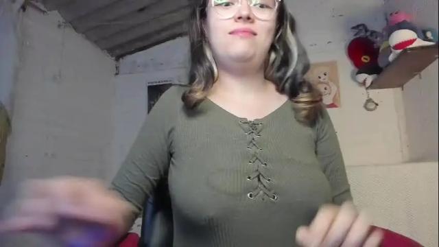 Image 3 of emily_katz Stream on Chaturbate on 21 days ago