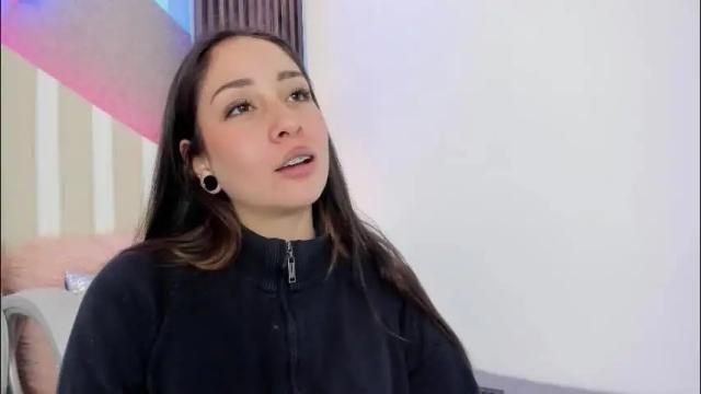 Thumbnail 1, emily_layton's Stream at Chaturbate, 1 month ago