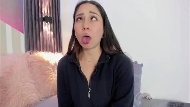 Thumbnail 3, emily_layton's Stream at Chaturbate, 1 month ago