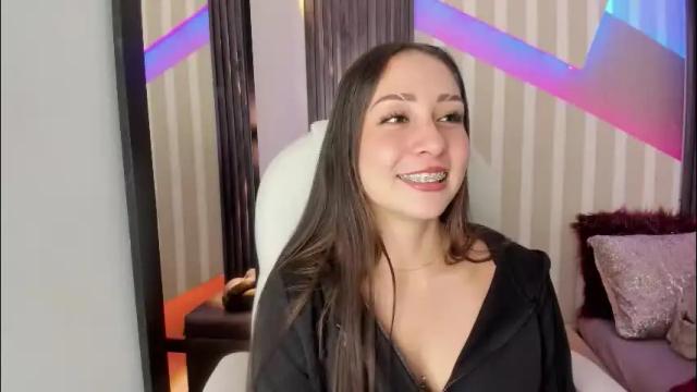 Thumbnail 1, emily_layton's Stream at Chaturbate, 1 month ago
