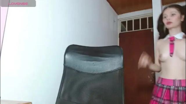 Image 4 of emily_littesweet Stream on Chaturbate on 1 month ago