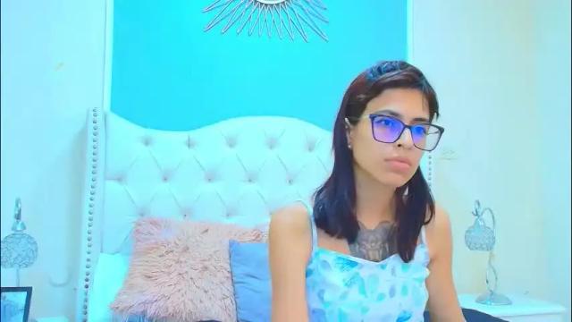 Image 8 of emily_loperaa Stream on Chaturbate on 1 month ago