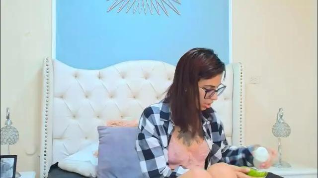 Thumbnail 1, emily_loperaa's Stream at Chaturbate, 1 month ago
