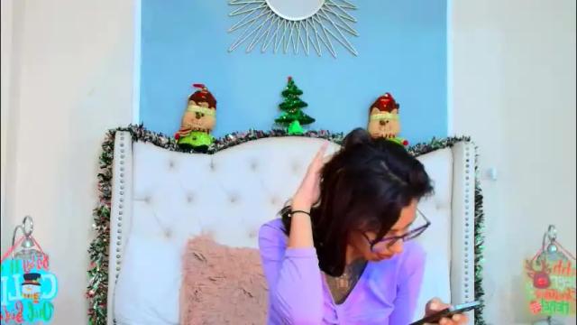 Image 10 of emily_loperaa Stream on Chaturbate on 1 month ago