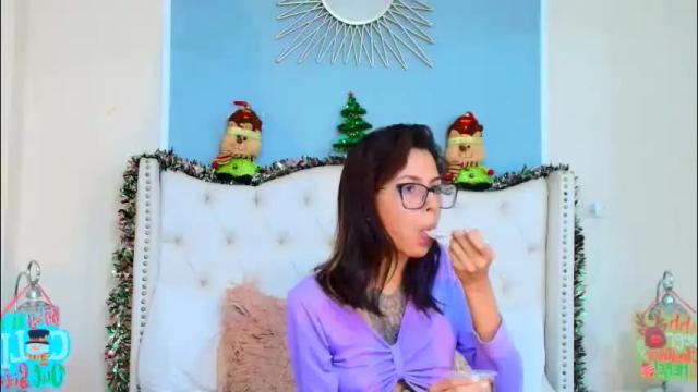 Image 7 of emily_loperaa Stream on Chaturbate on 1 month ago