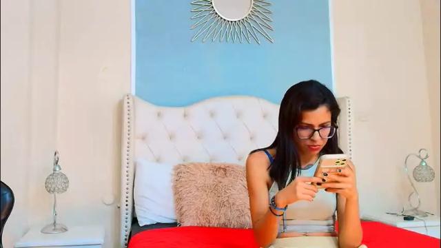 Image 10 of emily_loperaa Stream on Chaturbate on 8 days ago