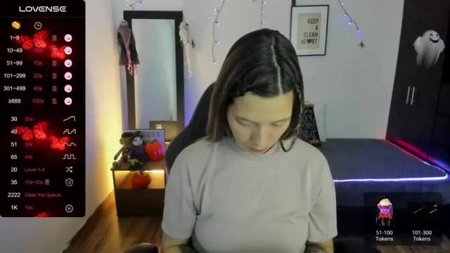 Thumbnail 1, emily_lovely5's Stream at Chaturbate, 18 months ago