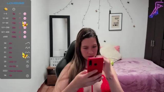 Image 6 of emily_lovely5 Stream on Chaturbate on 18 months ago