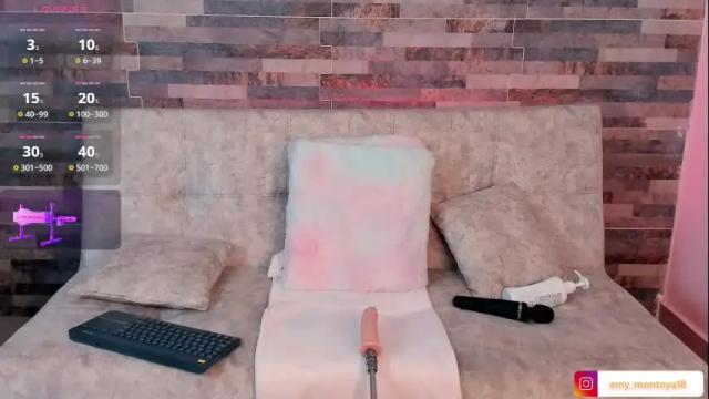 Image 7 of emily_montoya Stream on Chaturbate on 2 months ago