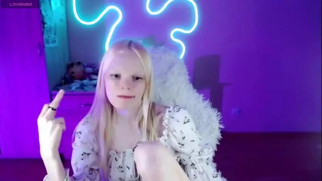Thumbnail 2, emily_nyaffe's Stream at Chaturbate, 1 month ago