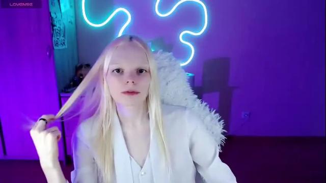 Thumbnail 1, emily_nyaffe's Stream at Chaturbate, 1 month ago