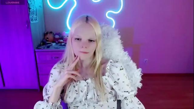 Thumbnail 3, emily_nyaffe's Stream at Chaturbate, 1 month ago