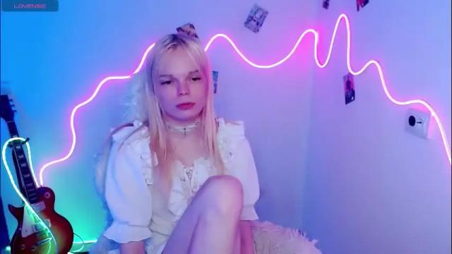 Thumbnail 1, emily_nyaffe's Stream at Chaturbate, 2 months ago