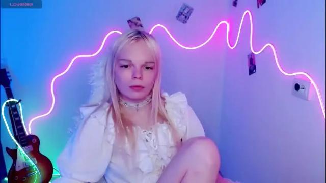 Image 7 of emily_nyaffe Stream on Chaturbate on 2 months ago