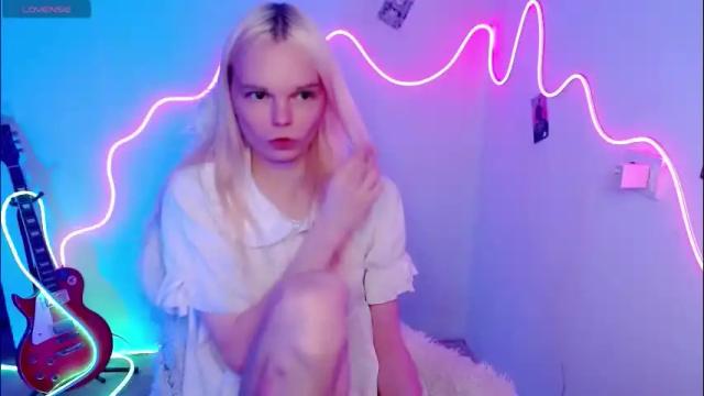 Image 10 of emily_nyaffe Stream on Chaturbate on 1 month ago