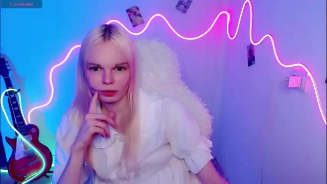 Image 6 of emily_nyaffe Stream on Chaturbate on 1 month ago