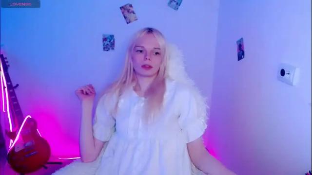 Thumbnail 2, emily_nyaffe's Stream at Chaturbate, 1 month ago