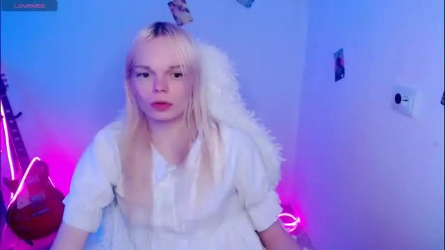 Image 10 of emily_nyaffe Stream on Chaturbate on 1 month ago