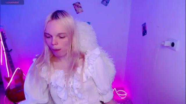 Thumbnail 1, emily_nyaffe's Stream at Chaturbate, 1 month ago