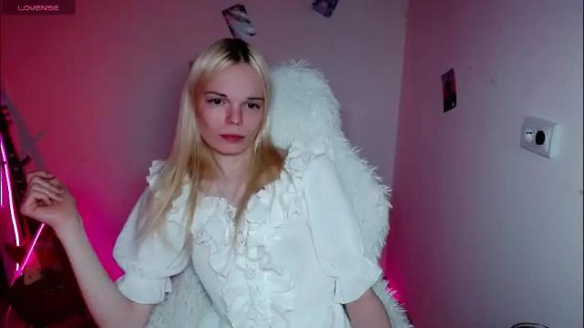 Image 7 of emily_nyaffe Stream on Chaturbate on 1 month ago