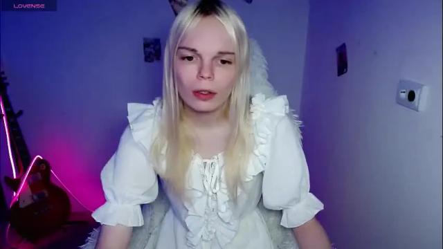 Image 4 of emily_nyaffe Stream on Chaturbate on 1 month ago