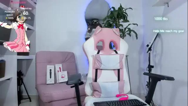 Image 7 of emily_palmeer Stream on Chaturbate on 27 days ago