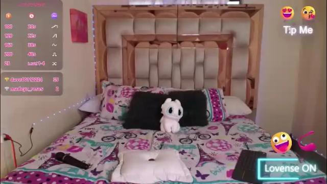 Image 12 of emily_poarch Stream on Chaturbate on 19 days ago