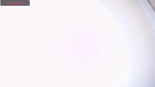 Image 10 of emily_roberts_b Stream on Chaturbate on 19 months ago