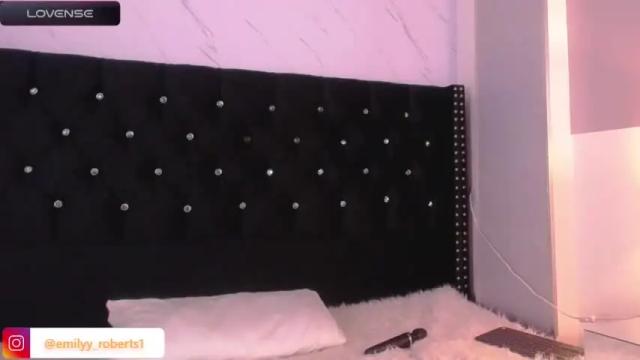 Thumbnail 2, emily_roberts_b's Stream at Chaturbate, 18 months ago