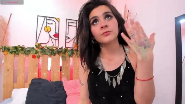 Image 6 of emily_sartre Stream on Chaturbate on 16 months ago