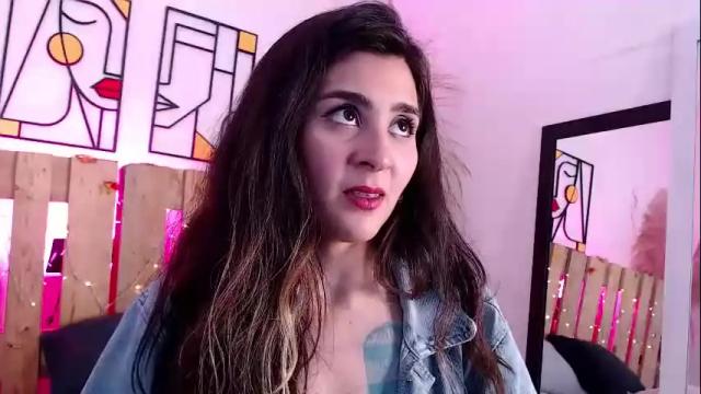 Image 8 of emily_sartre Stream on Chaturbate on 2 months ago