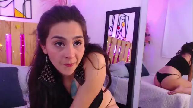 Image 2 of emily_sartre Stream on Chaturbate on 1 month ago