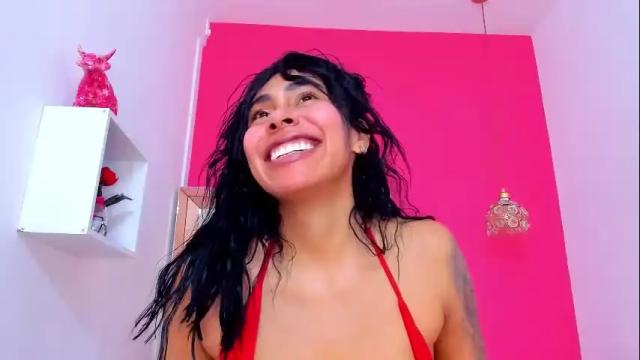 Image 12 of emily_sexy3 Stream on Chaturbate on 1 month ago