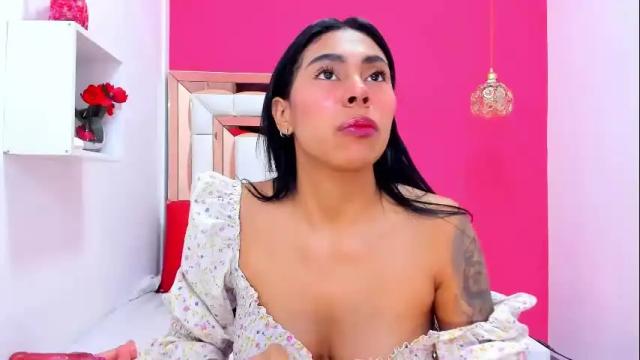 Image 3 of emily_sexy3 Stream on Chaturbate on 15 days ago