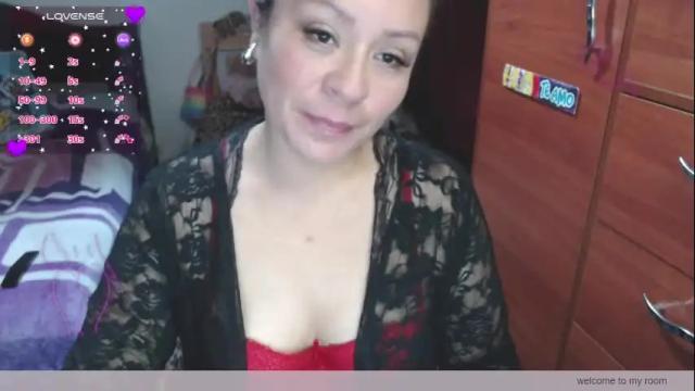 Image 8 of emily_sexy69 Stream on Chaturbate on 29 days ago