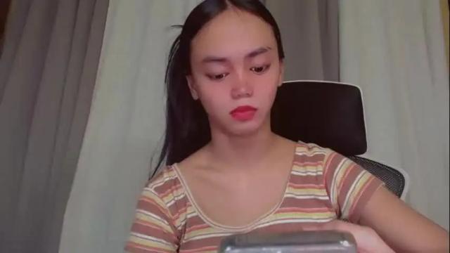 Image 6 of emily_sexyslut Stream on Chaturbate on 20 months ago