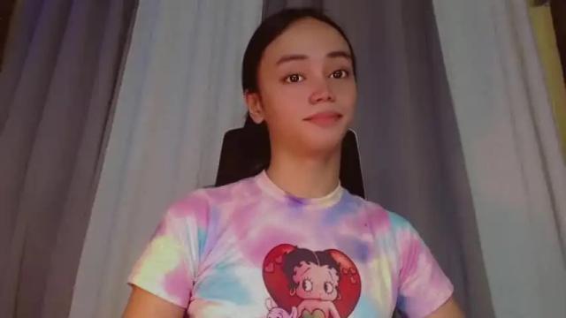 Image 2 of emily_sexyslut Stream on Chaturbate on 19 months ago