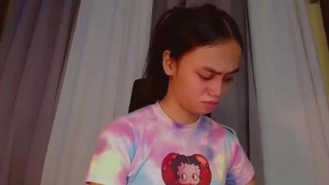 Image 8 of emily_sexyslut Stream on Chaturbate on 19 months ago