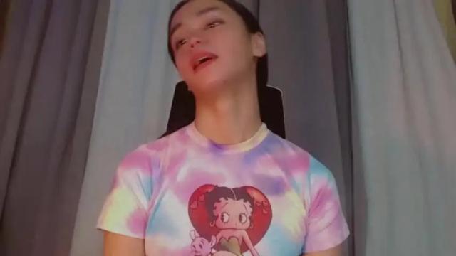Image 7 of emily_sexyslut Stream on Chaturbate on 19 months ago