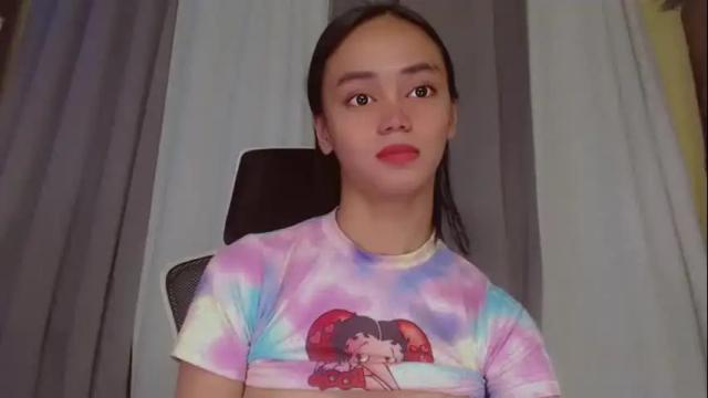 Image 10 of emily_sexyslut Stream on Chaturbate on 19 months ago