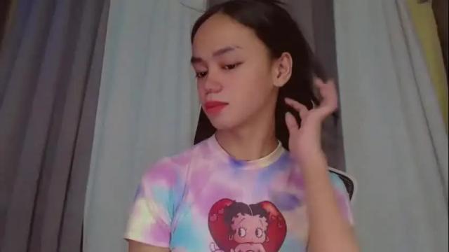 Image 2 of emily_sexyslut Stream on Chaturbate on 19 months ago