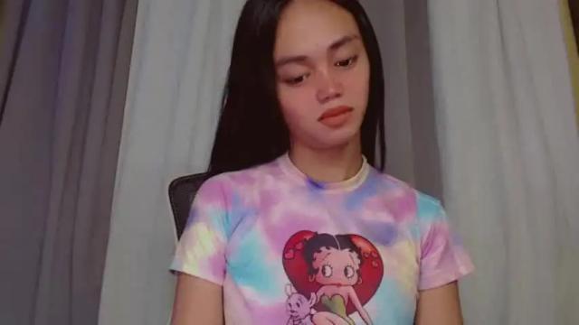 Image 2 of emily_sexyslut Stream on Chaturbate on 19 months ago