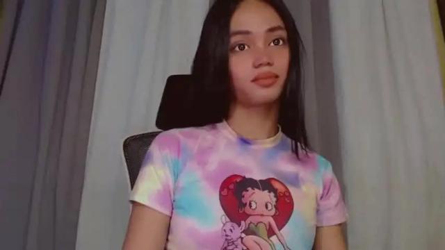 Image 6 of emily_sexyslut Stream on Chaturbate on 19 months ago