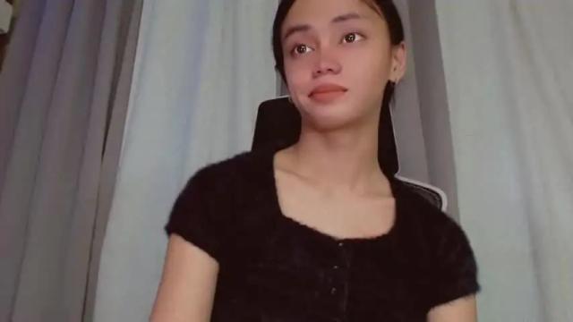 Image 2 of emily_sexyslut Stream on Chaturbate on 18 months ago