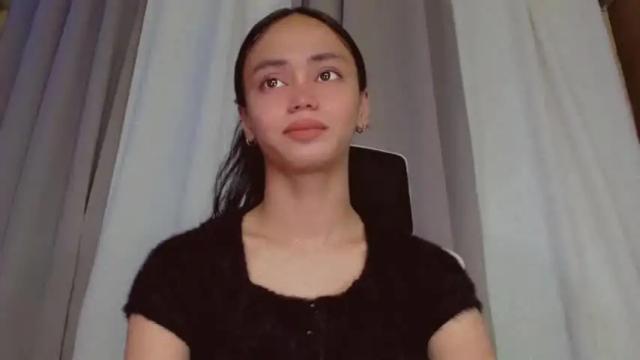 Image 3 of emily_sexyslut Stream on Chaturbate on 18 months ago
