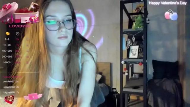 Thumbnail 1, emily_siu's Stream at Chaturbate, 15 months ago