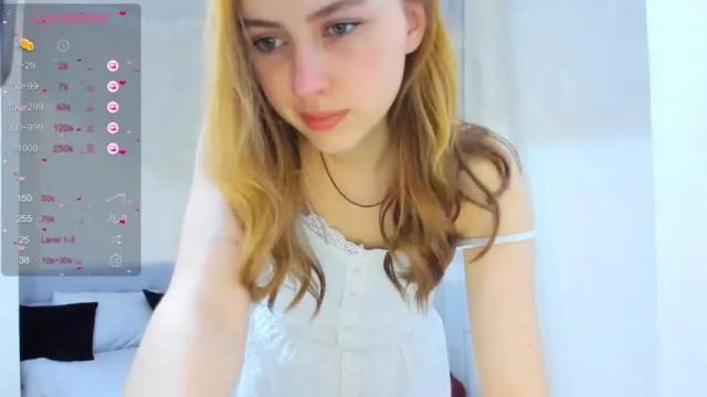 Image 8 of emily_siu Stream on Chaturbate on 13 months ago