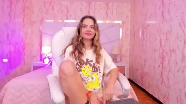 Image 3 of emily_submissive Stream on Chaturbate on 1 month ago